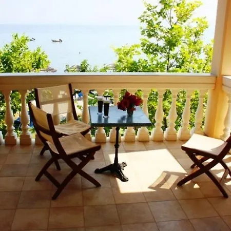 Hotel apartamentowy Rigakis 2*