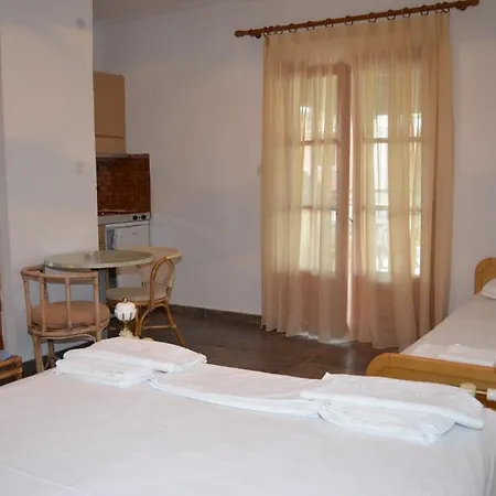 Rigakis 2* Пефкохори