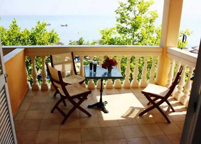 מלון דירות Rigakis 2*