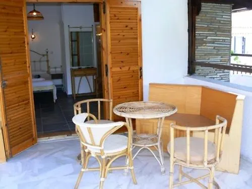 Rigakis 2* פפקוהורי